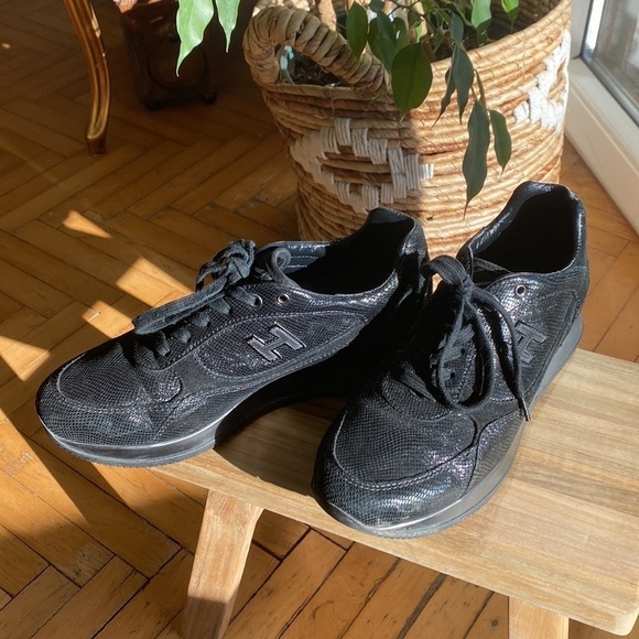Hogan interactive black patent leather platform sneakers size 7 - Picture 1 of 13